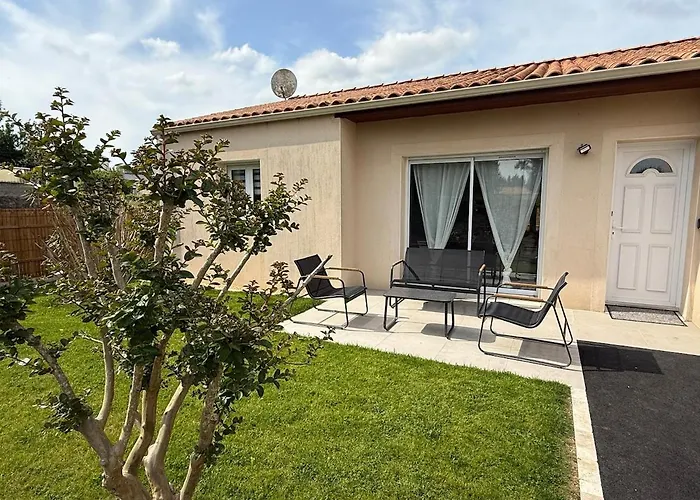 Hébergement de vacances Charmante Maison Les Herbiers